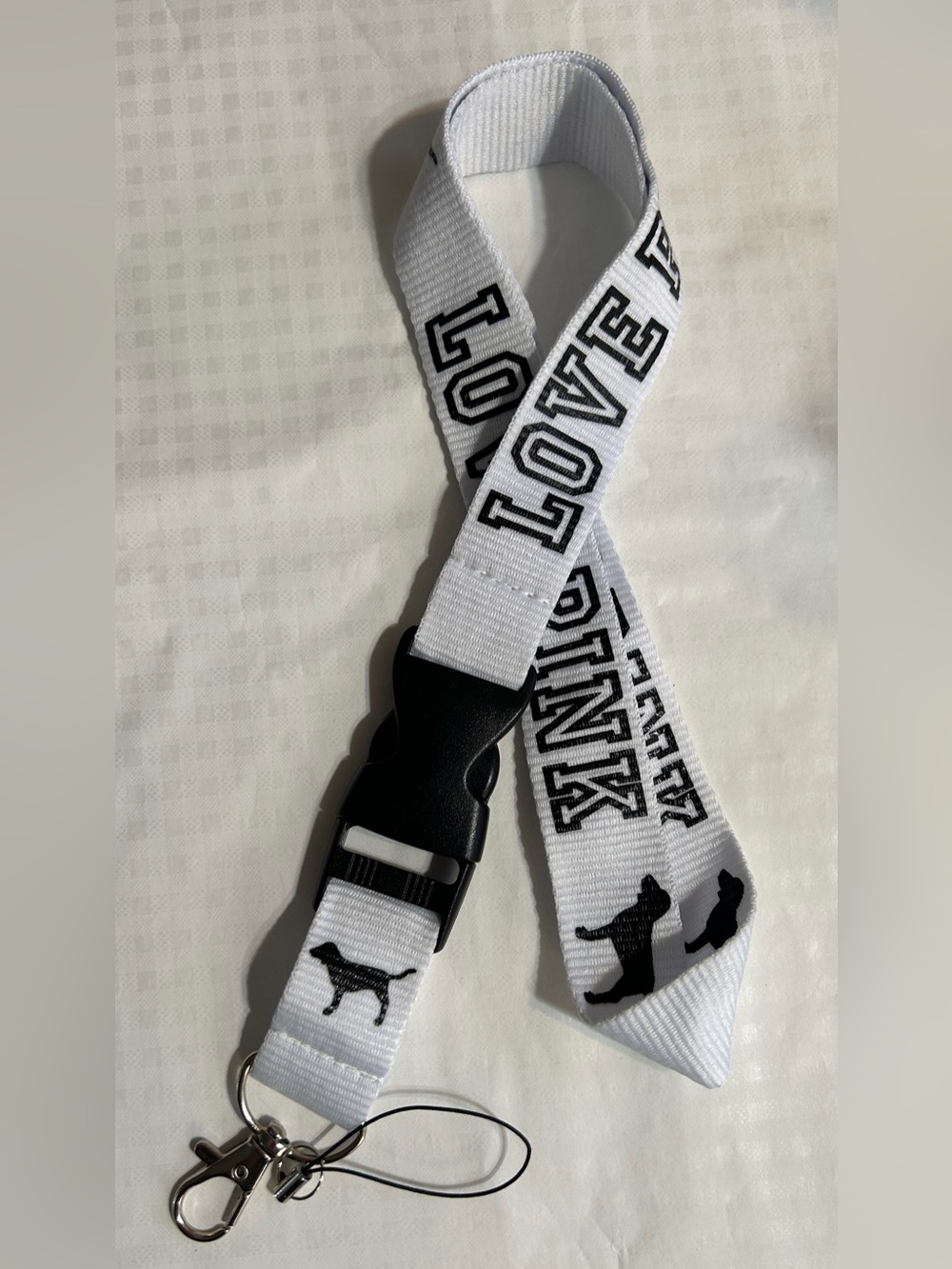 VS PINK LANYARD
